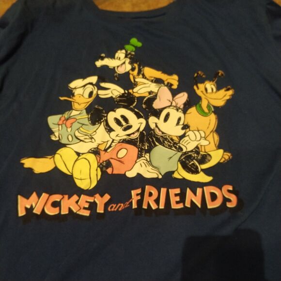 LADY'S DISNEY MICKY & FRIENDS Large PRINT CREW NECK BLUE T-SHIRT Lg L - Picture 7 of 9